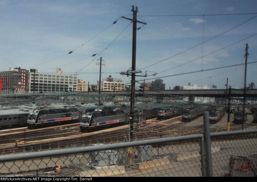 NJT 4518, 4524, Amt 711, 606, 662